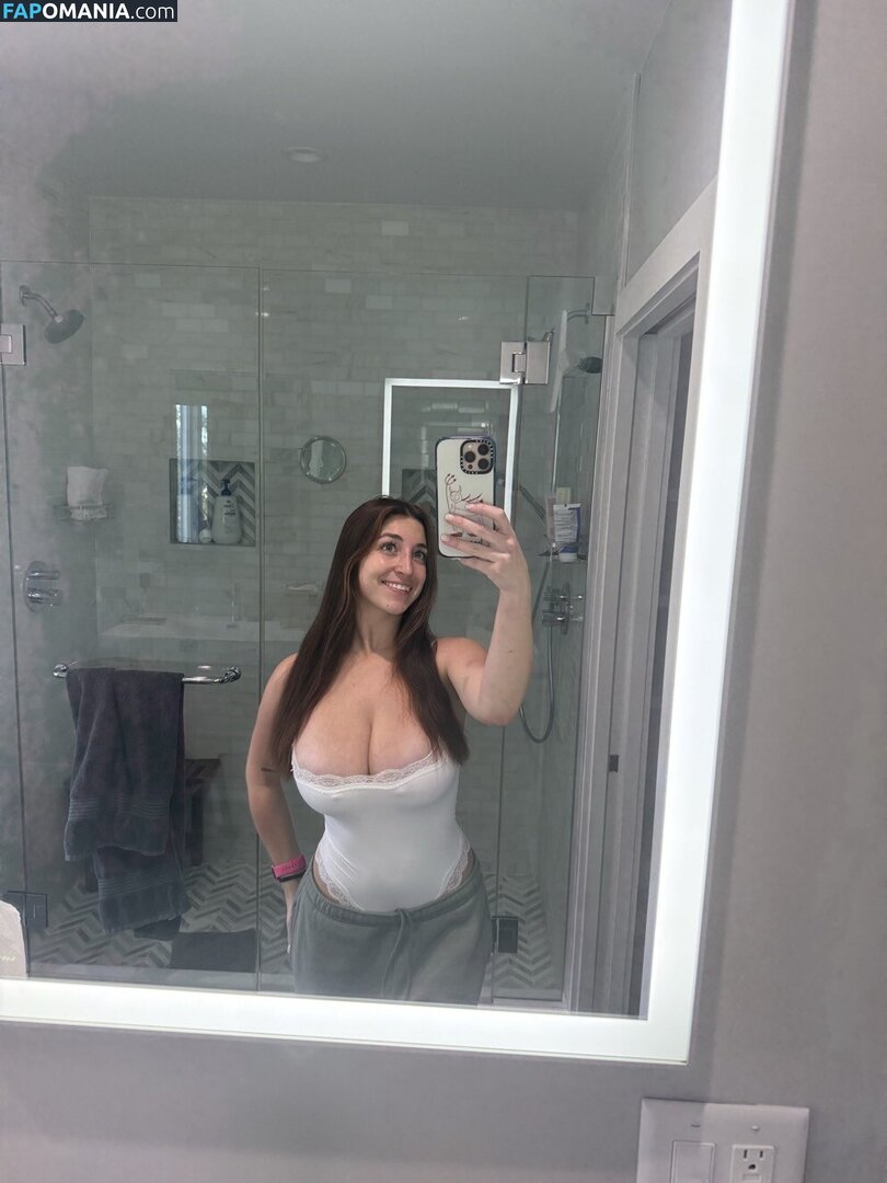Megan McCarthy / megan.mariiiee Nu OnlyFans  Foto vazada #38