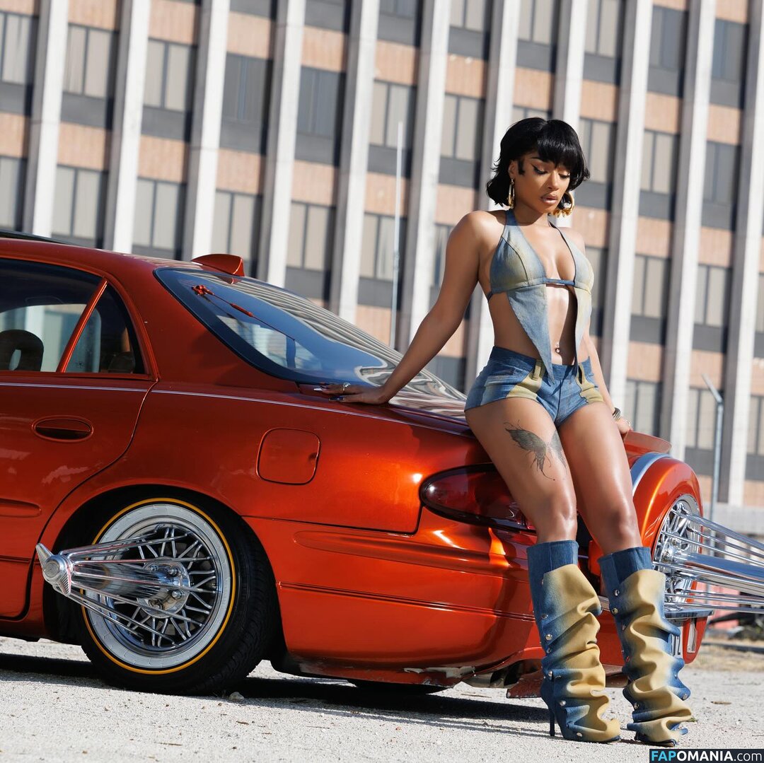 Megan Thee Stallion / megsss_91 / theestallion Nu OnlyFans  Foto vazada #43