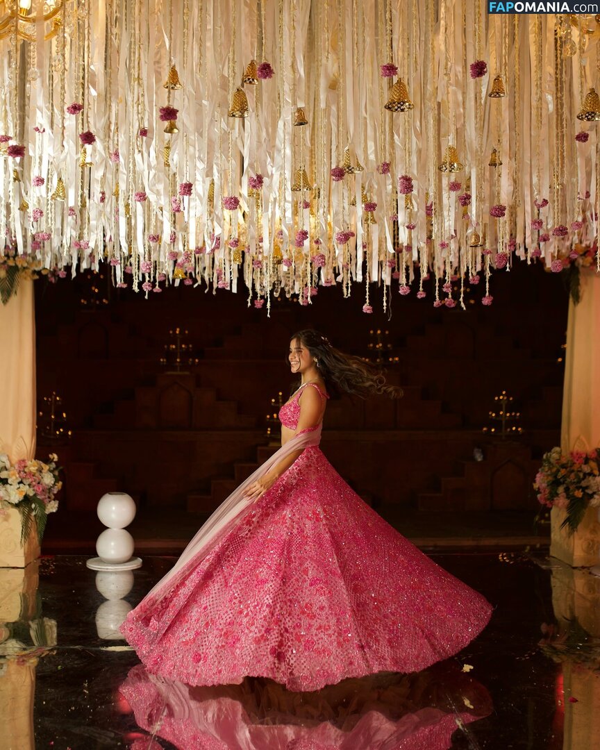 Meghna Kaur / shetroublemaker Nu OnlyFans  Foto vazada #7