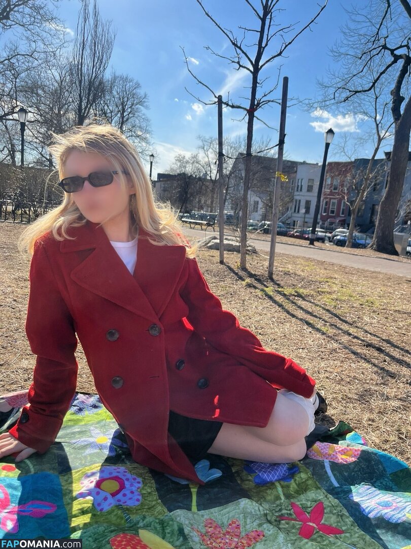 cookiebabigirl / megmaybekinda Nu OnlyFans  Foto vazada #13