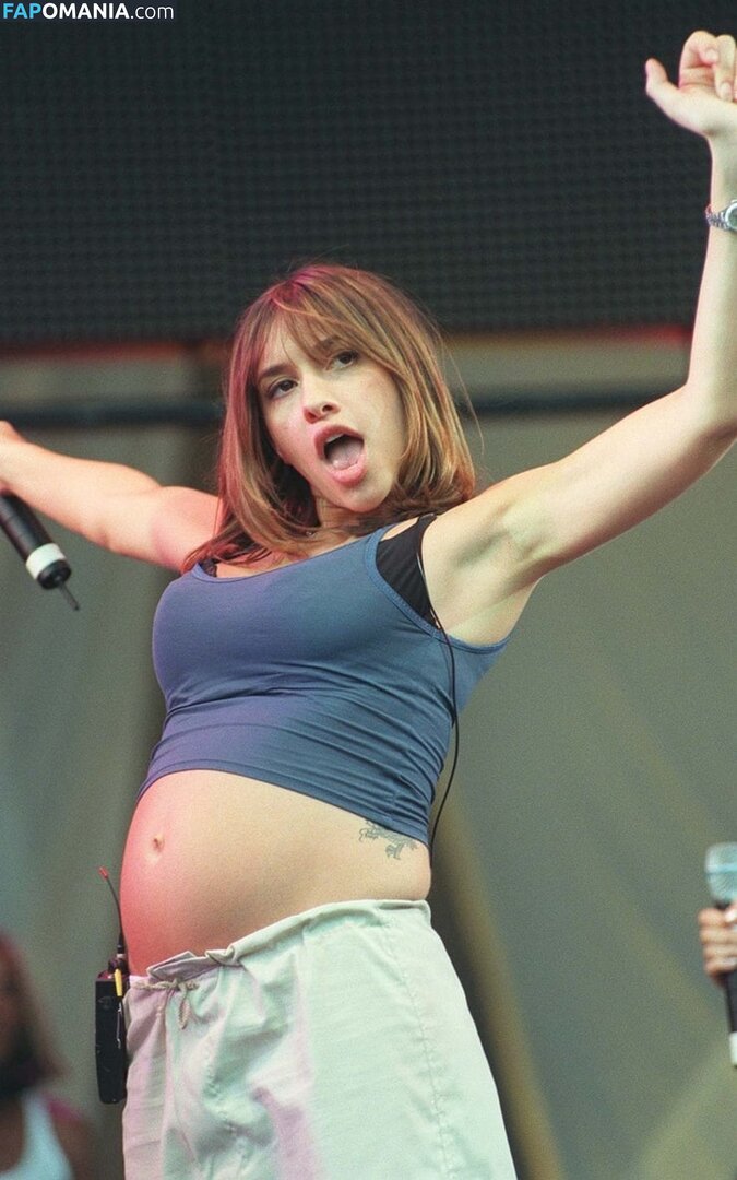 Melanie Blatt / https: / melanieblatt / melblatt Nu OnlyFans  Foto vazada #4