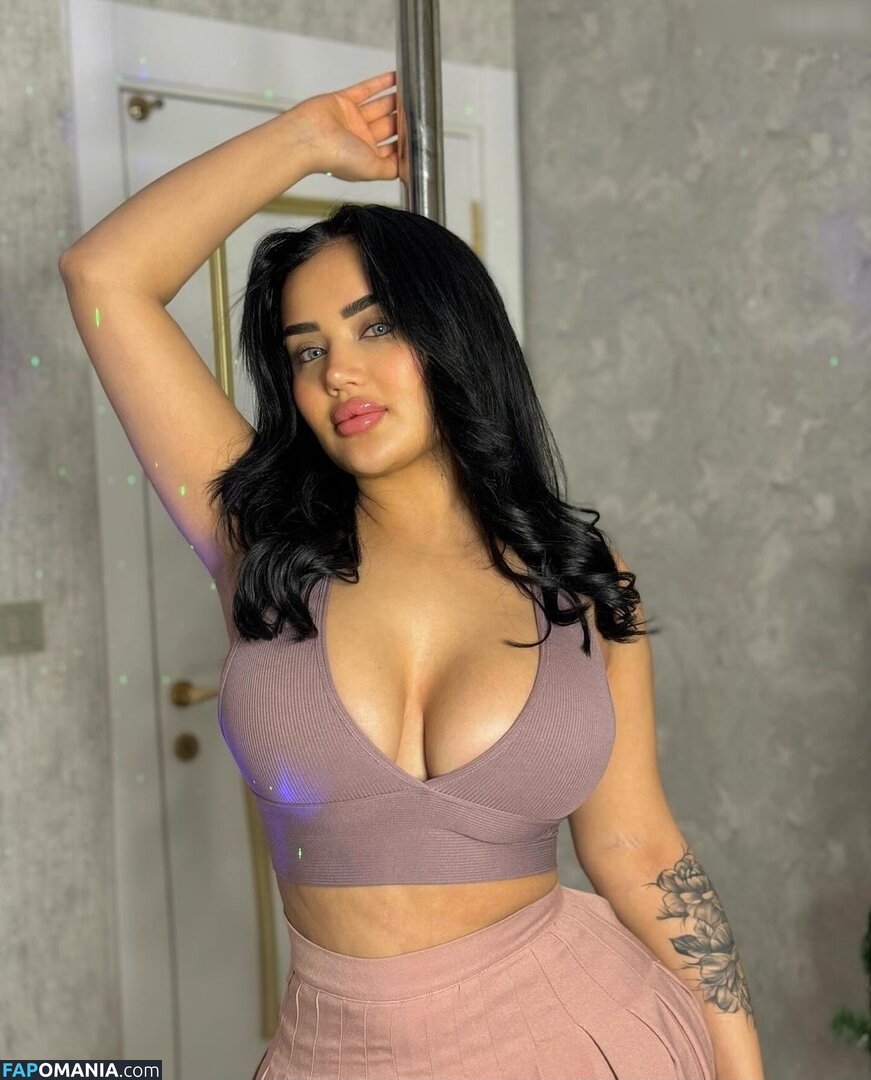 Melek Azad / melek.azd / melekazad Nu OnlyFans  Foto vazada #32