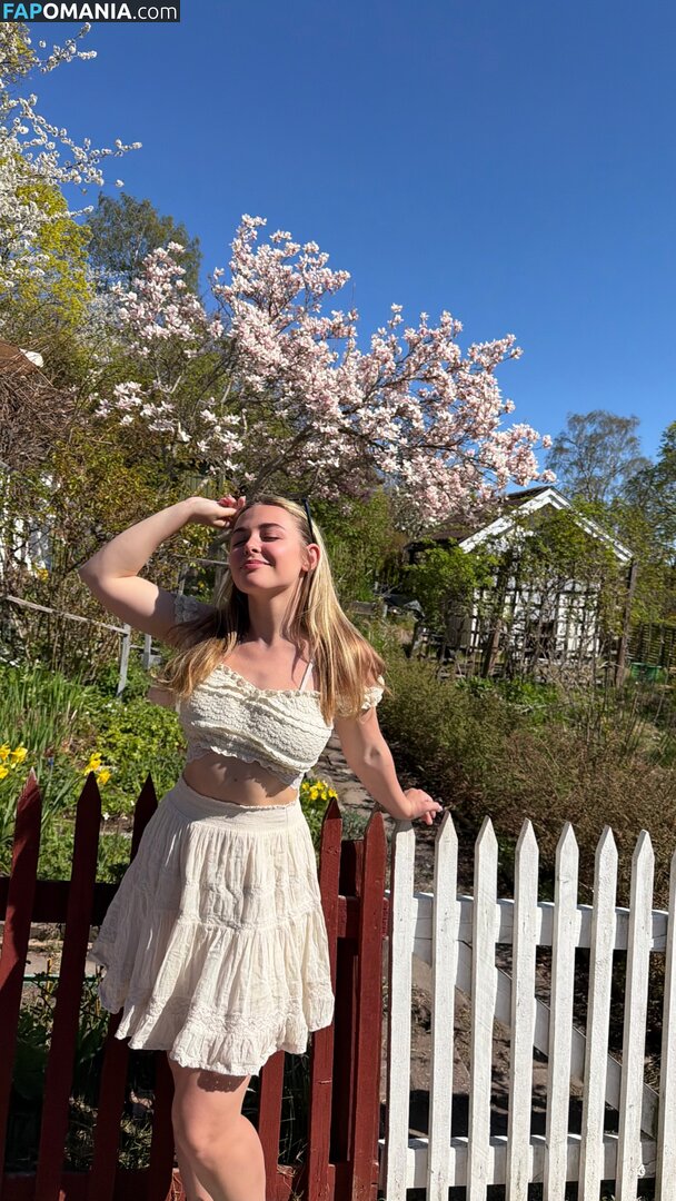 Melina Goransson / melina / melina.goransson / melina_goransson / melinagoransso6 / themelinagoransson Nu OnlyFans  Foto vazada #756