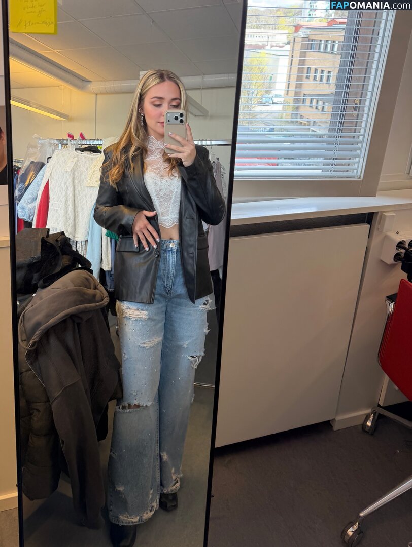 Melina Goransson / melina / melina.goransson / melina_goransson / melinagoransso6 / themelinagoransson Nu OnlyFans  Foto vazada #758