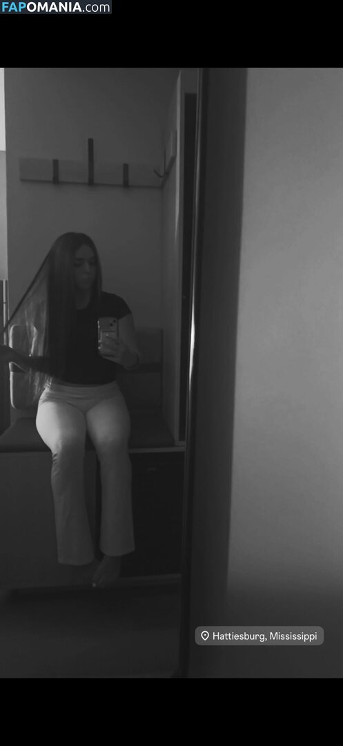 Melody Charlton / mel327537 / melody_charlton Nu OnlyFans  Foto vazada #7