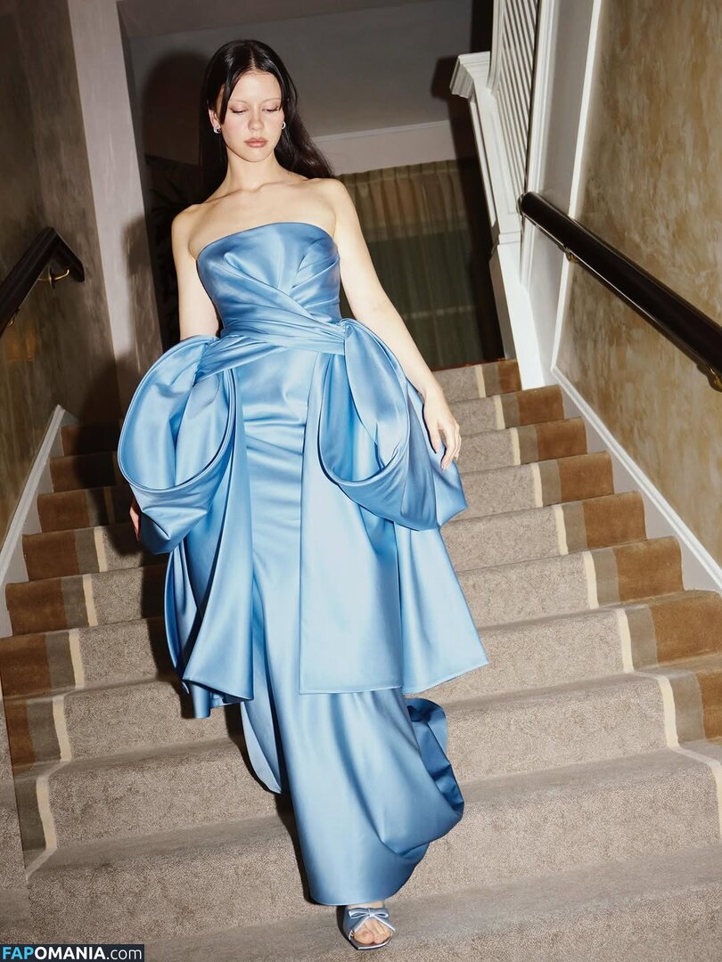 Mia Goth / goth.mia / officalmiagoth Nu OnlyFans  Foto vazada #124