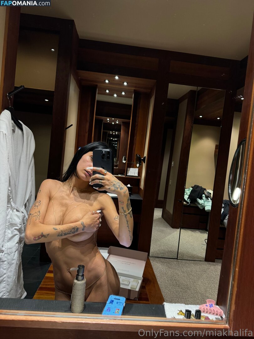 Mia Khalifa / miakhalifa Nu OnlyFans  Foto vazada #52