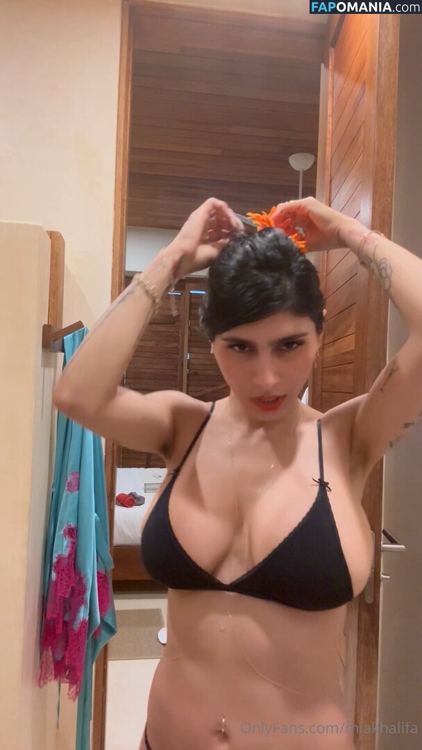 Mia Khalifa / https: / miakhalifa Nu OnlyFans  Foto vazada #118