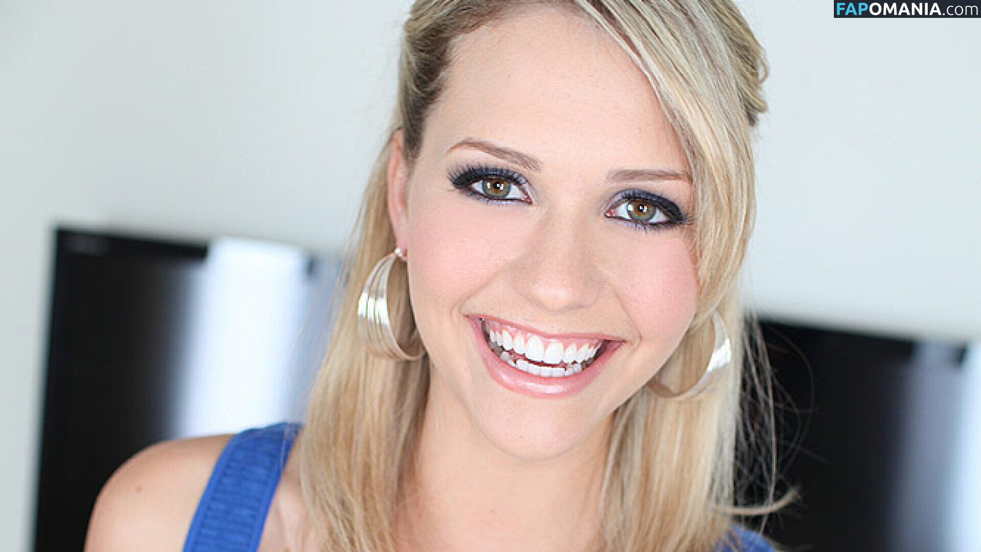 Mia Malkova / https: / miamalkova Nu OnlyFans  Foto vazada #72