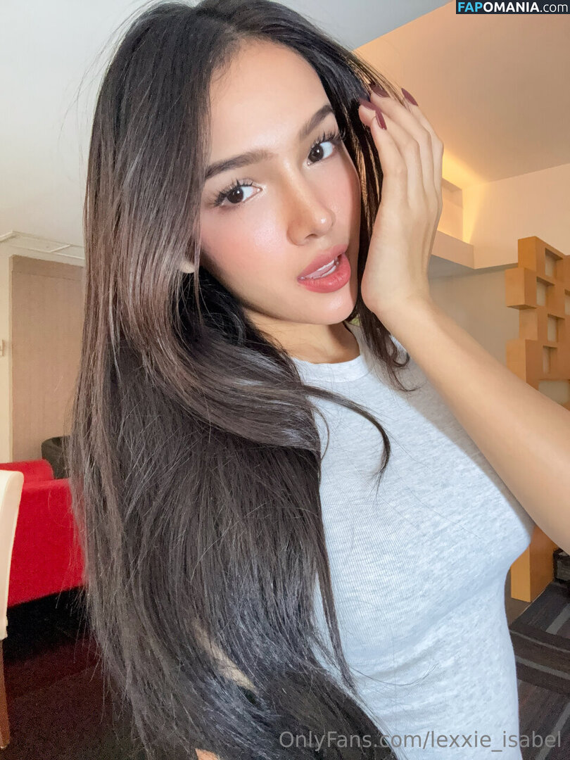 Mia Sabah / miaoinsabah / miasabahgurl Nu OnlyFans  Foto vazada #2