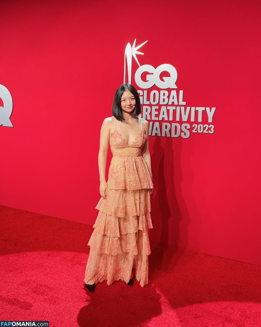 Michaela Zee / michaelazee / sheismichaela Nu OnlyFans  Foto vazada #18