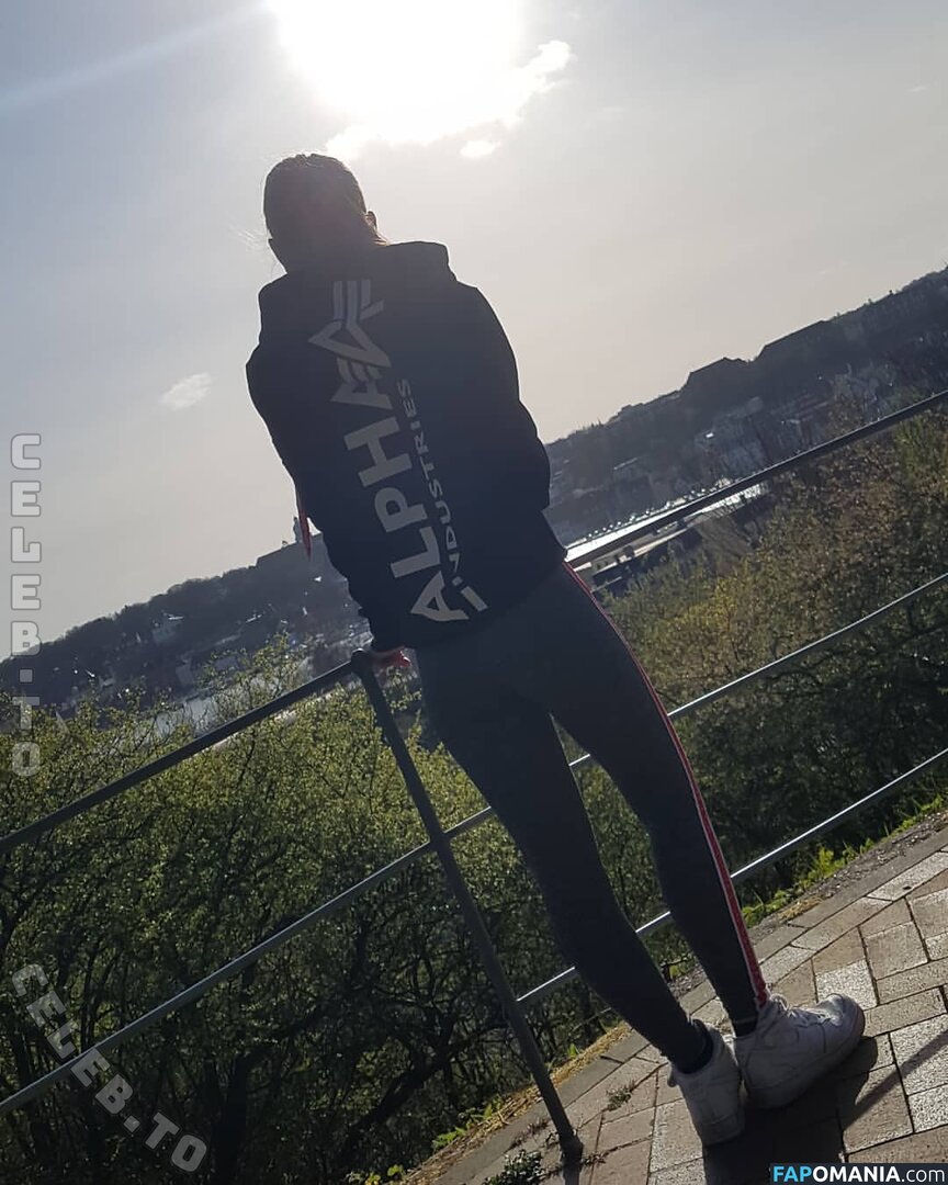 Michelle Hansen / u218470855 Nu OnlyFans  Foto vazada #6