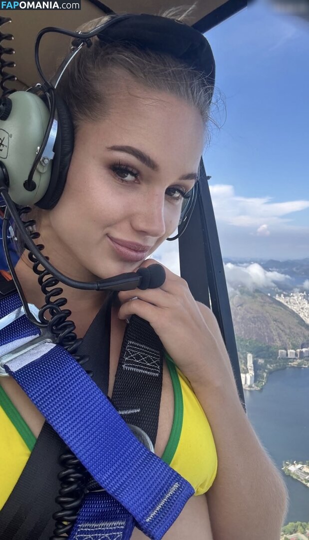 Michelle Hartmann Nu OnlyFans  Foto vazada #4