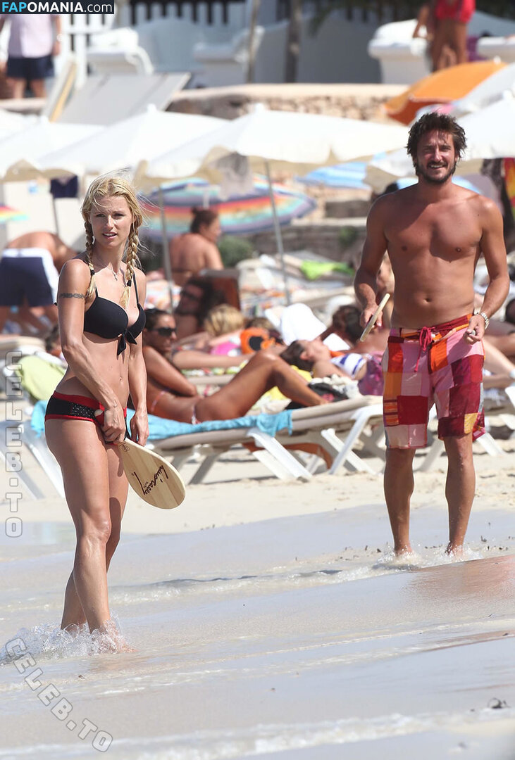 Michelle Hunziker / https: / m_hunziker / therealhunzigram Nu OnlyFans  Foto vazada #402