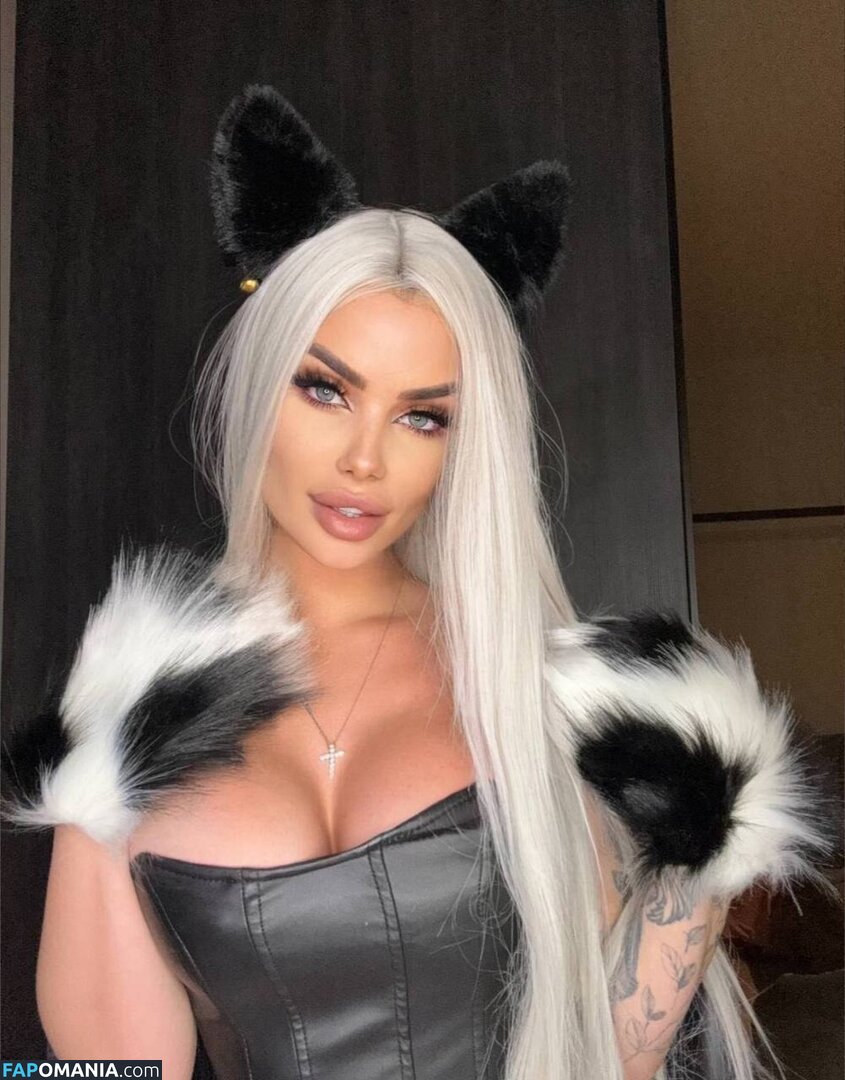 michelle6_9 / michelle_6.9 Nu OnlyFans  Foto vazada #2