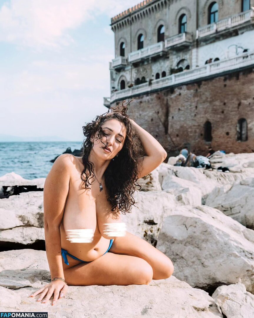 Micol Quirino / micolquirino_ / rometonaples Nu OnlyFans  Foto vazada #2