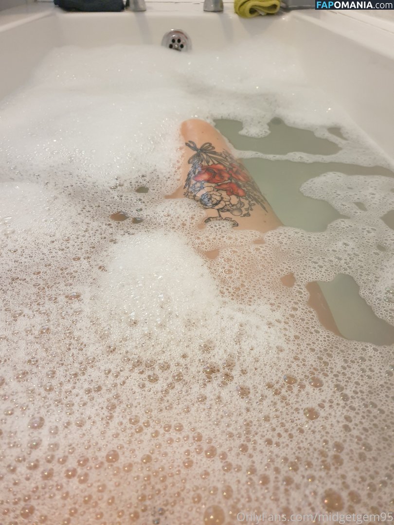 midgetgem95 / midgettjimmy Nu OnlyFans  Foto vazada #23