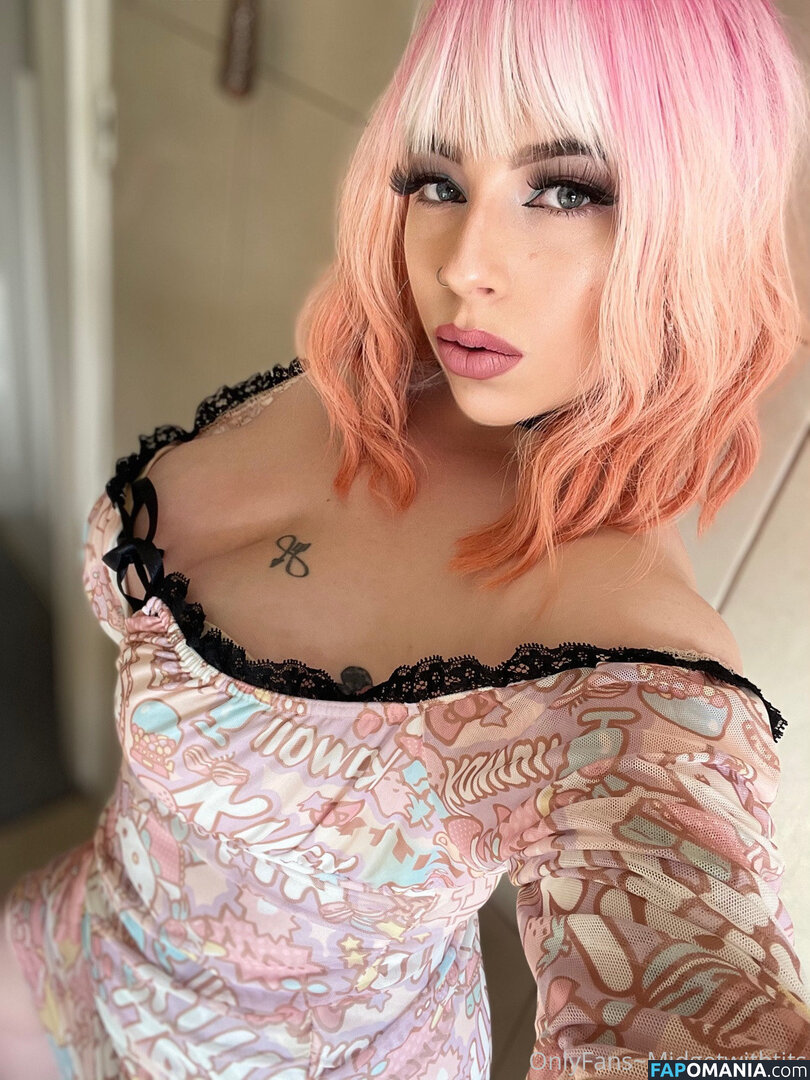 midgetwithtits Nu OnlyFans  Foto vazada #2