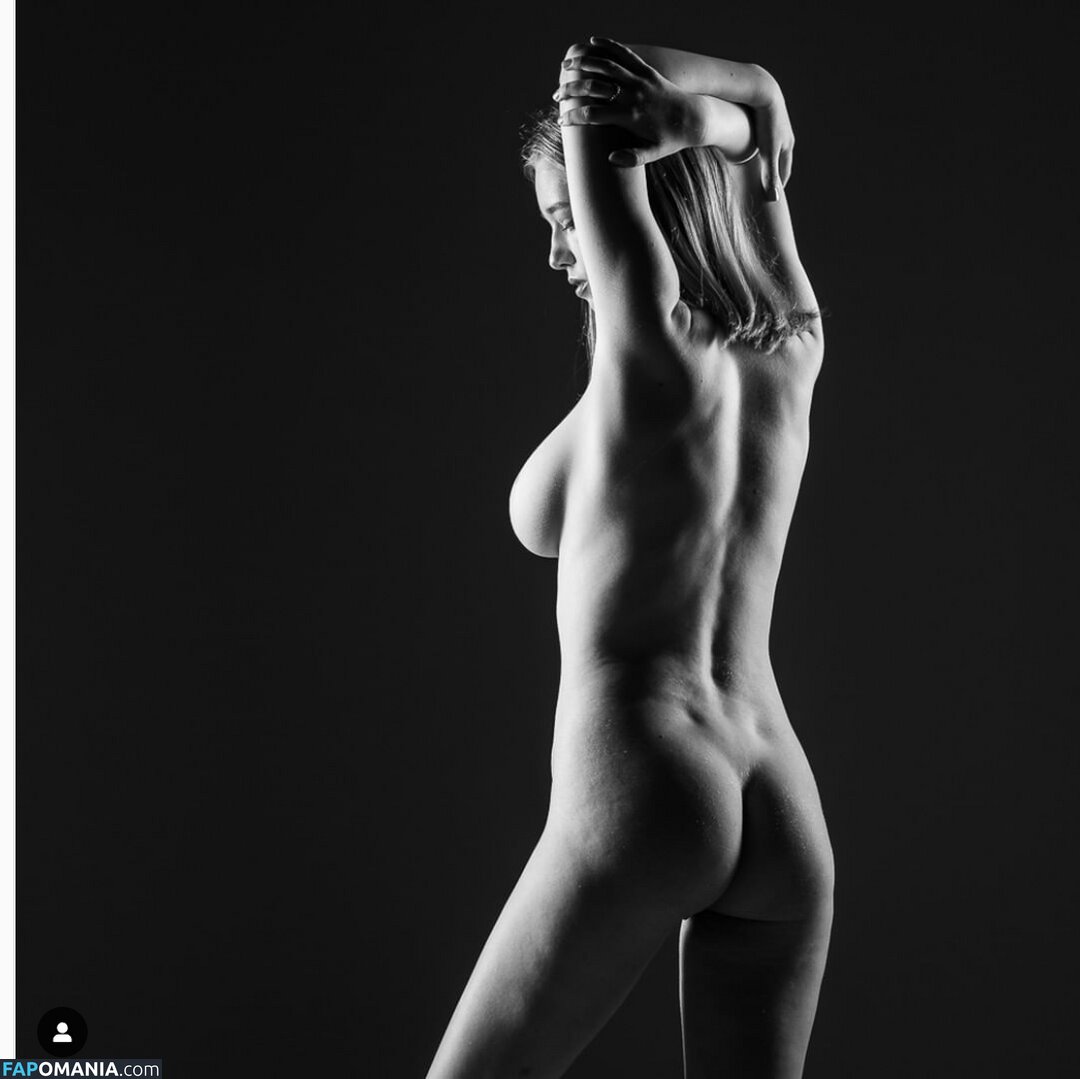 MidnightEmmy / https: / midnight.emmy Nu OnlyFans  Foto vazada #10