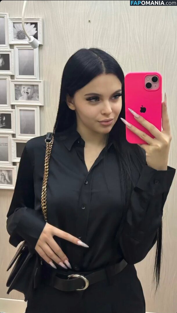 Brilliant_Article_87 / CelesiaCre / Mikaelavela_vip / mikaela_vela02 Nu OnlyFans  Foto vazada #23