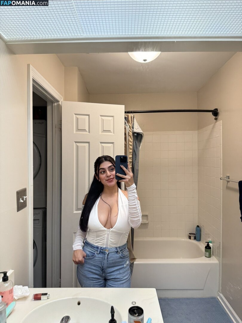 Mikasavader / https: Nu OnlyFans  Foto vazada #20