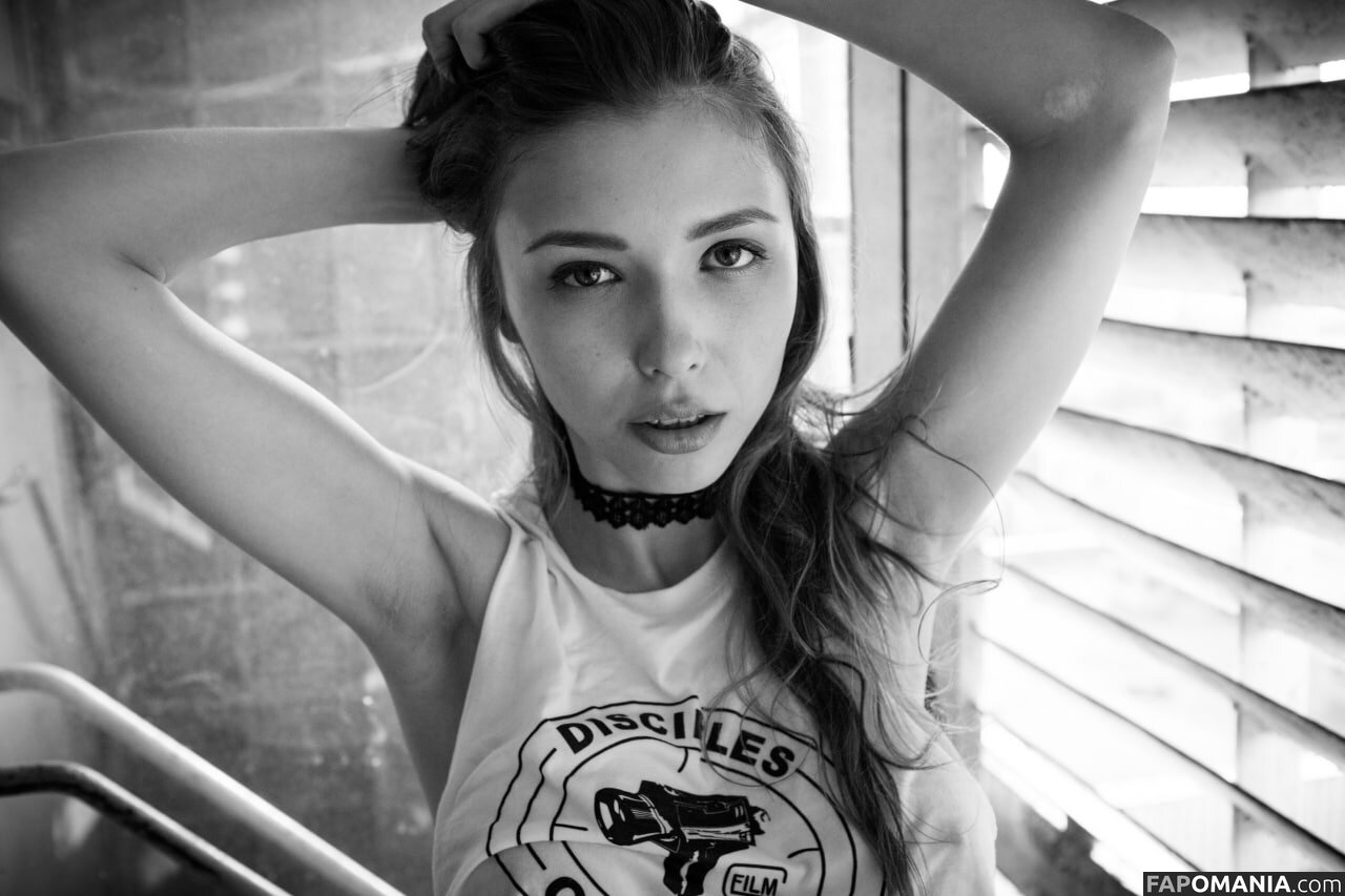 IMilaAzul / Mila Azul / https: / mila.azuul / mila_azul / milaazul Nu OnlyFans  Foto vazada #1597