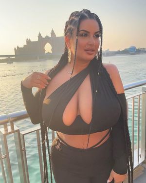 Mila Pink