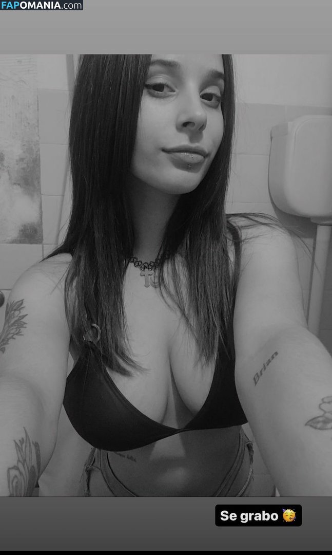 Mileey Vigo / mileey_vigoo19 Nu OnlyFans  Foto vazada #25