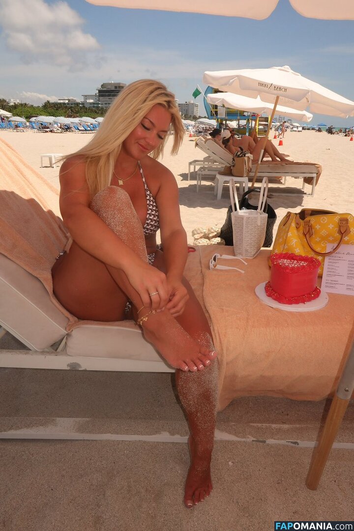 Milkmarie Des Nu OnlyFans  Foto vazada #3