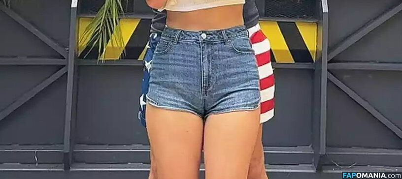 Millie Bobby Brown / milliebobbybrown Nu OnlyFans  Foto vazada #112