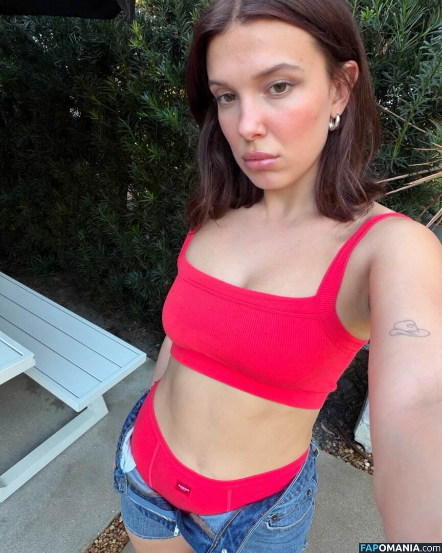 Millie Bobby Brown / milliebobbybrown Nu OnlyFans  Foto vazada #140