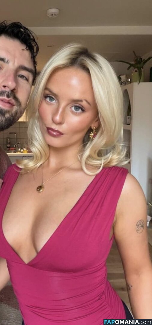 Millie Gibson / milliegibbo Nu OnlyFans  Foto vazada #1