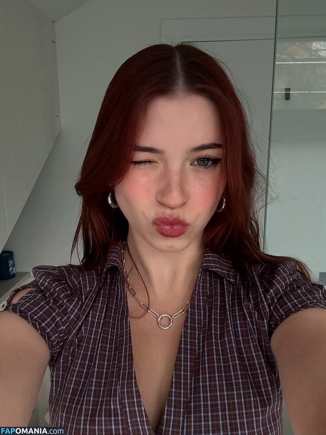 Millkberry / https: / milllkberry Nu OnlyFans  Foto vazada #7