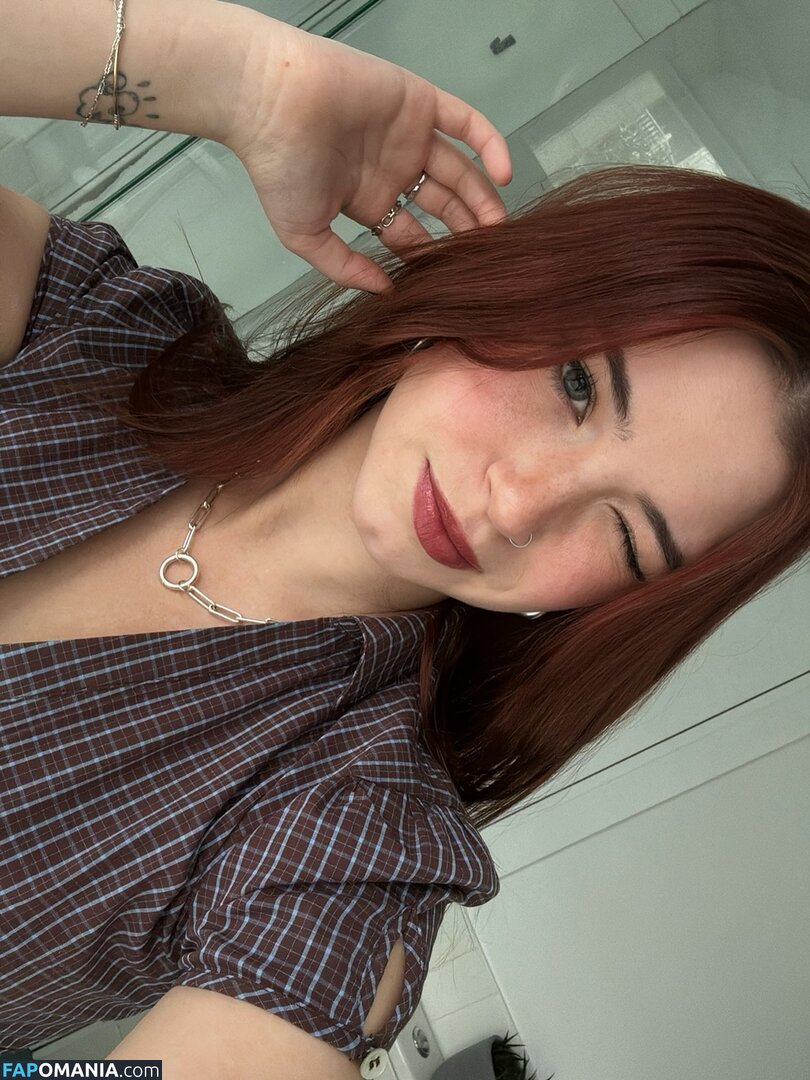 Millkberry / https: / milllkberry Nu OnlyFans  Foto vazada #9