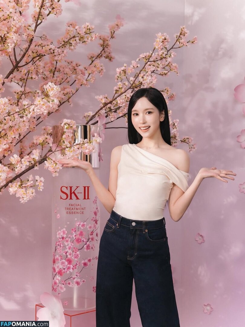 Mina Myoi / TWICE / latinamina / mina_sr_my Nu OnlyFans  Foto vazada #15