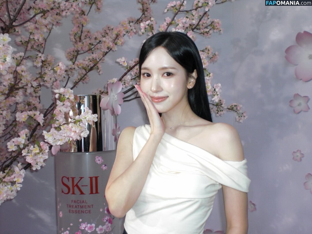 Mina Myoi / TWICE / latinamina / mina_sr_my Nu OnlyFans  Foto vazada #16