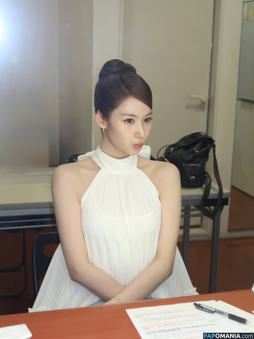 Minatozaki Sana / TWICE / m.by__sana Nu OnlyFans  Foto vazada #2