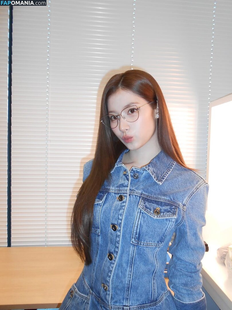 Minatozaki Sana / TWICE / m.by__sana Nu OnlyFans  Foto vazada #54