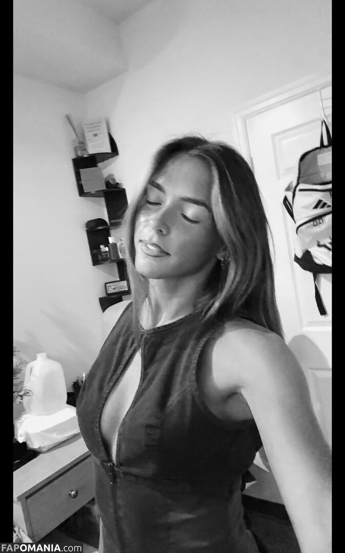 Mintz Twins / madisonmintzz Nu OnlyFans  Foto vazada #1