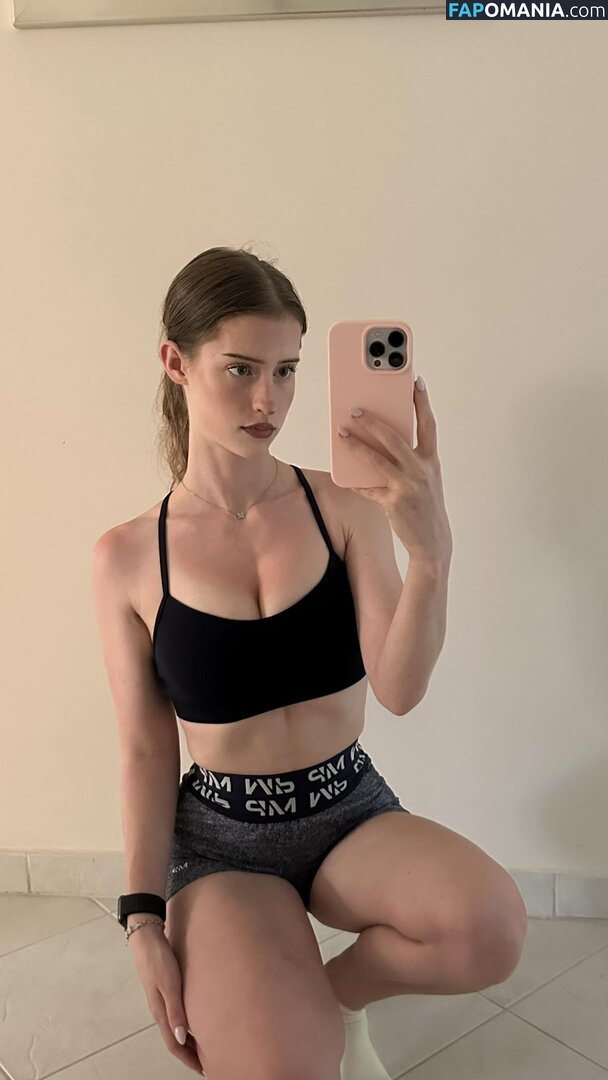 Mira.004 / model_mira Nu OnlyFans  Foto vazada #1466