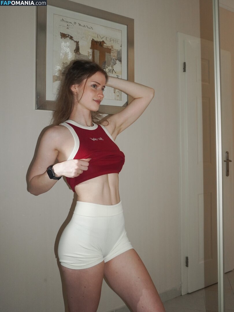 Mira.004 / model_mira Nu OnlyFans  Foto vazada #1478