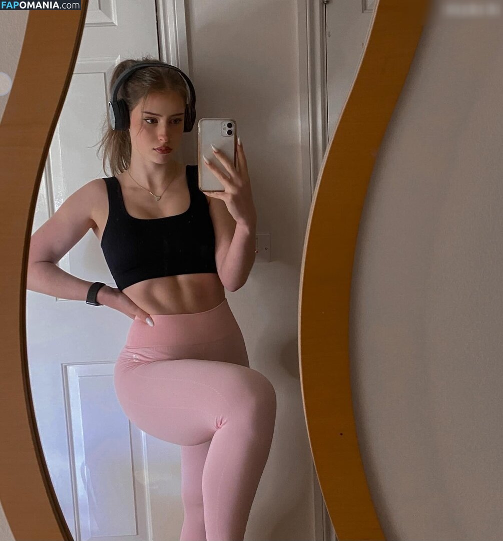 Mira Szalma / https: / mira.004 Nu OnlyFans  Foto vazada #245