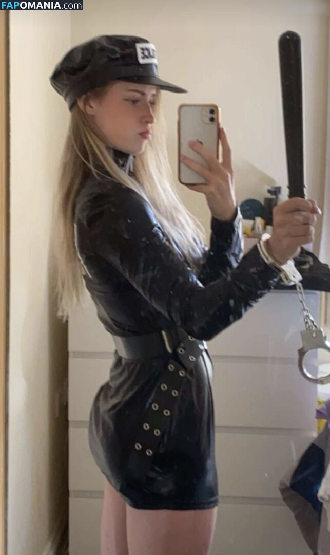 Mira Szalma / https: / mira.004 Nu OnlyFans  Foto vazada #516