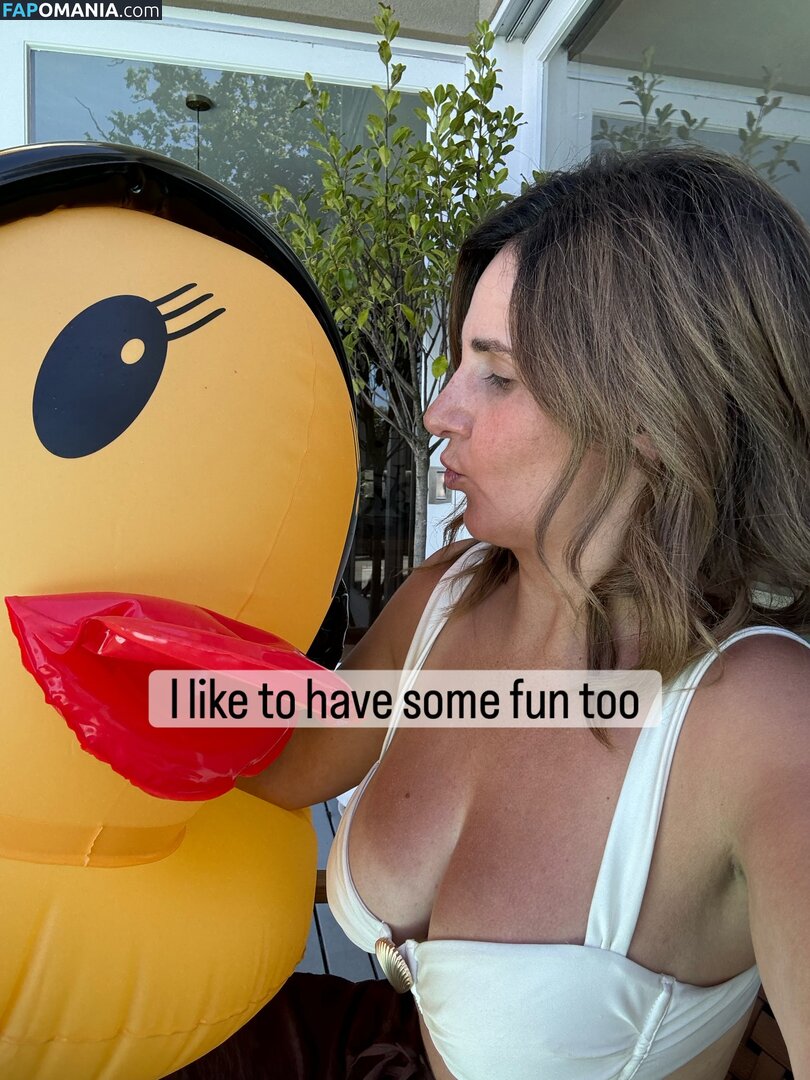 MILF Online Accountant / Miriam Holme / miriamholme Nu OnlyFans  Foto vazada #13