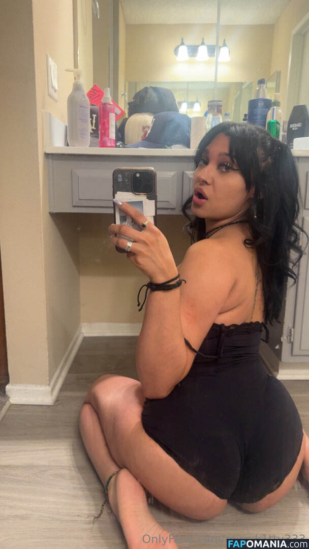 k8hlerr / m1ss.k1tty69 / miss.k1tty333 Nu OnlyFans  Foto vazada #3