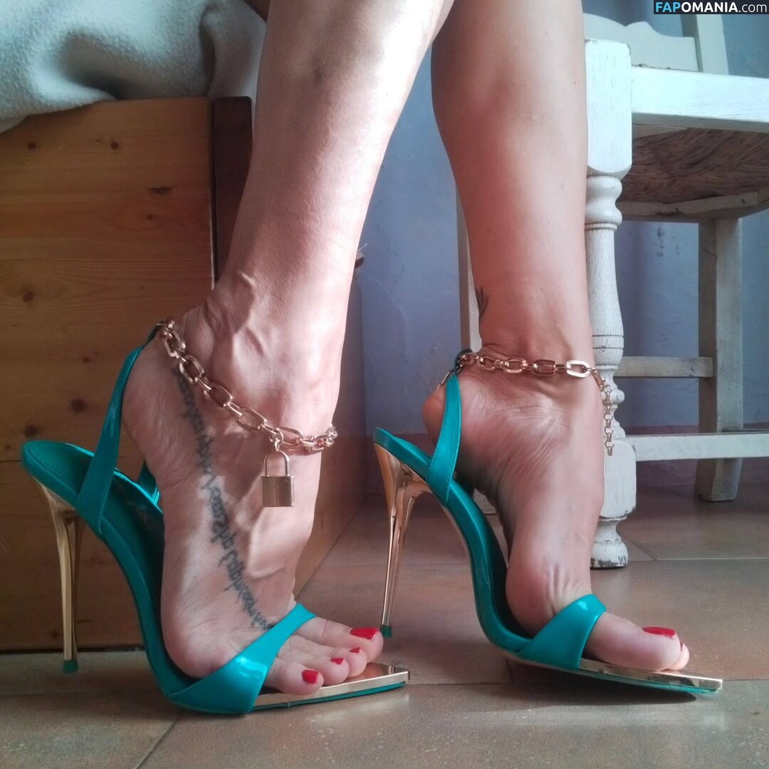 Miss V / miss_v2023 / missv6308 Nu OnlyFans  Foto vazada #3