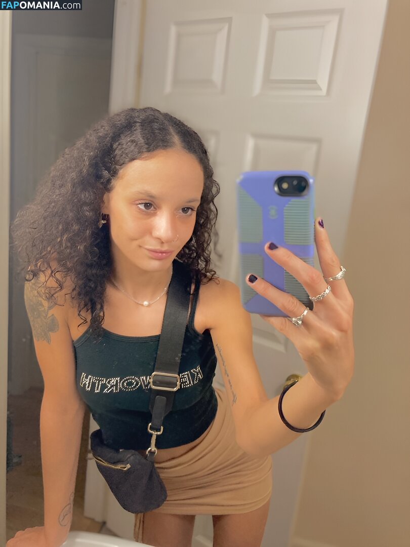 Mayliene / MissFairy Nu OnlyFans  Foto vazada #7