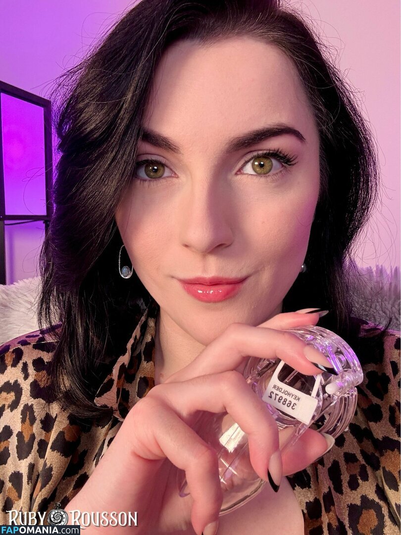 Mistress Ruby Rousson / RubyRousson / https: Nu OnlyFans  Foto vazada #10