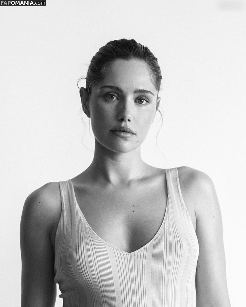 Mitsou Jung Nu OnlyFans  Foto vazada #2