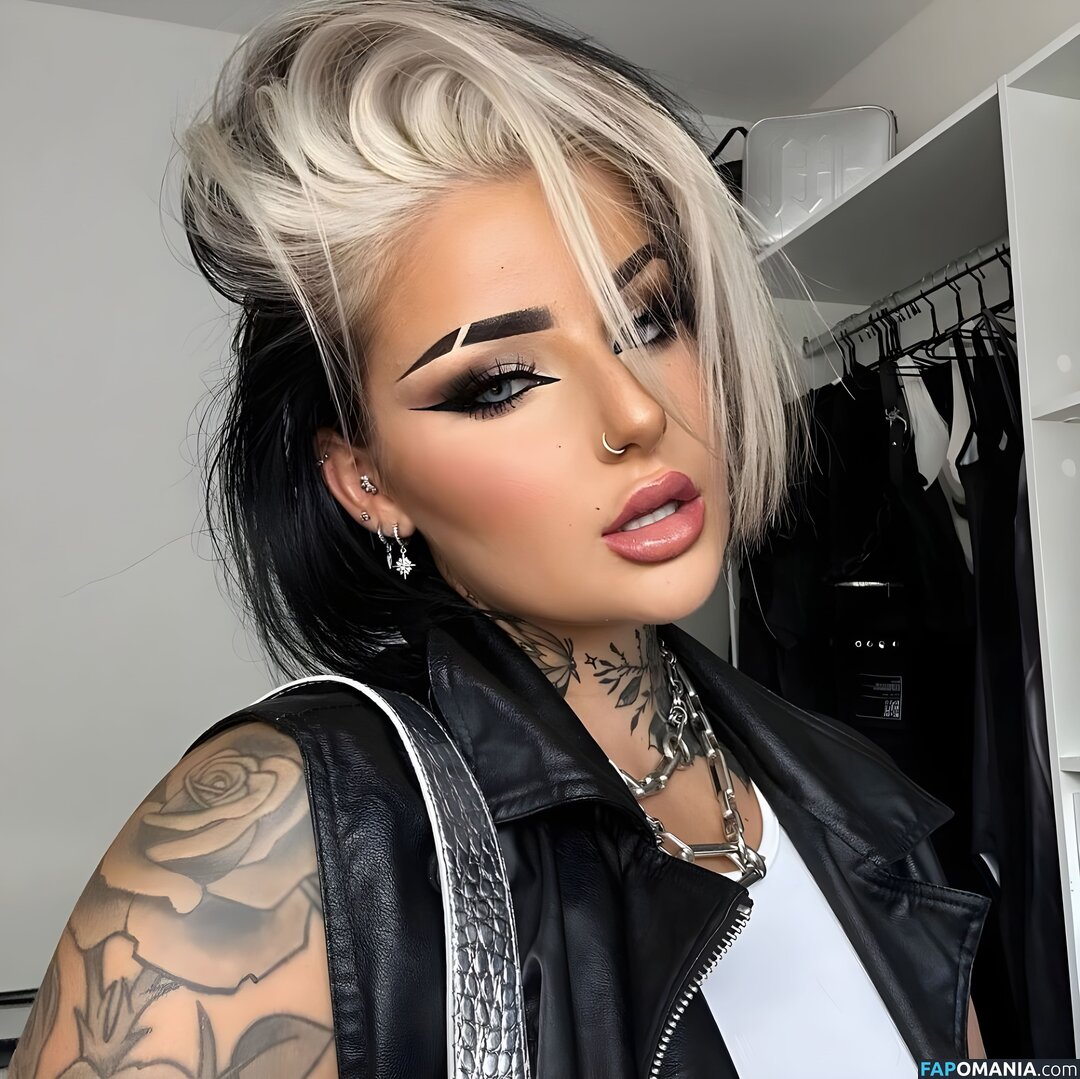 Molly Hull Nu OnlyFans  Foto vazada #4